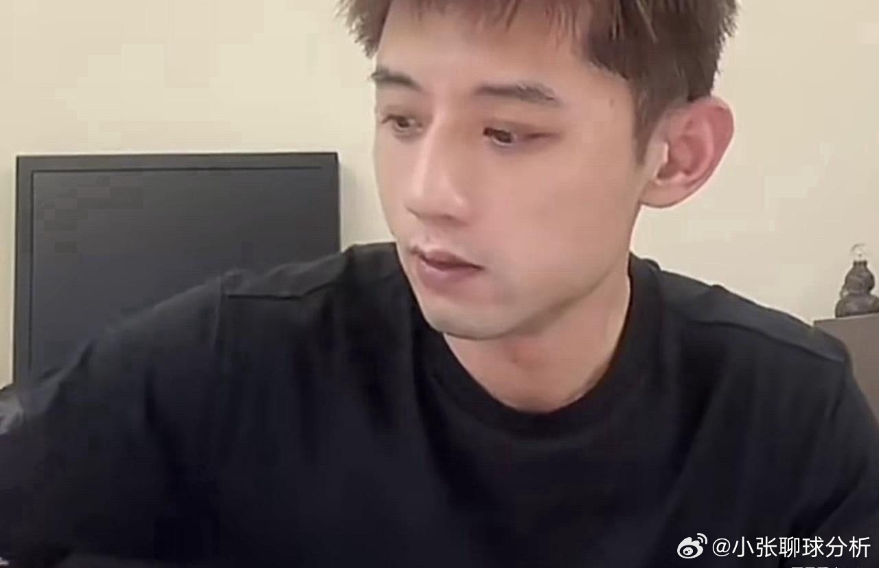 前国手硬刚张继科：我不虚你！你打不过别人才退役内心阴暗弄虚作假近日，前国手刘丁硕在直播时多次不点名质
