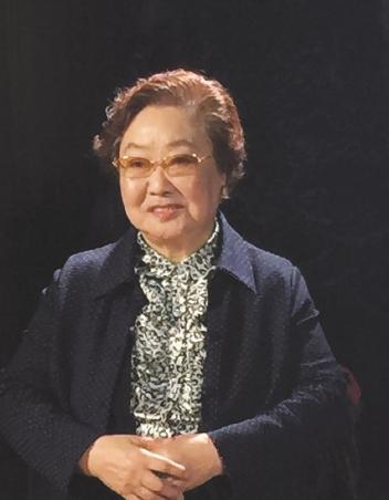张家口民众追忆“人民艺术家”郭兰英：永远怀念“老大姐”。 8月11日，97