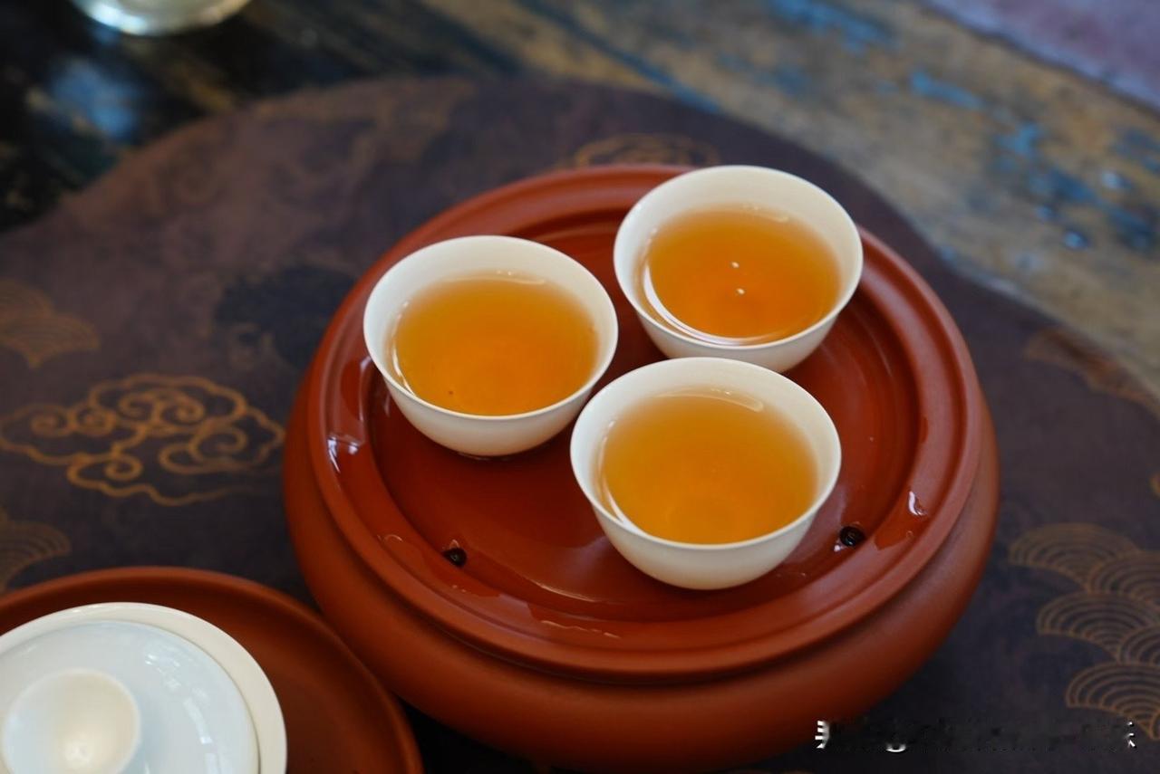 男富二代，女富二代，还是有一些不太在意自己颜值的。尤其是男富二代，比女富二代要