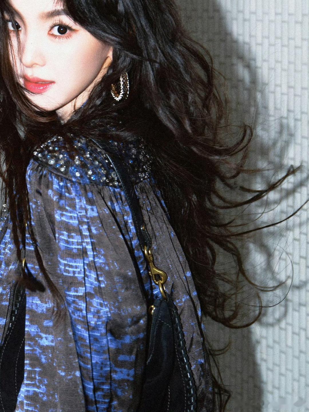 #章若楠##章若楠想把你和时间藏起来#好美#章若楠沈千盏#​