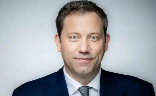 德国外长被拒访华后，柏林不甘心又派出财长，强迫中方和德国对话？德国外长瓦德富