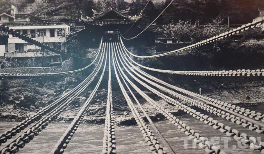 1935年，蒋介石命令刘文辉炸毁泸定桥，刘文辉故意不炸泸定桥，临终含泪说出真相：
