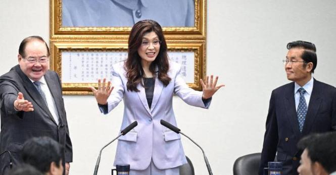 岛内媒体近晚上12点才接到通知，郑丽文要打破国民党传统，用一种特殊方式通告访陆事