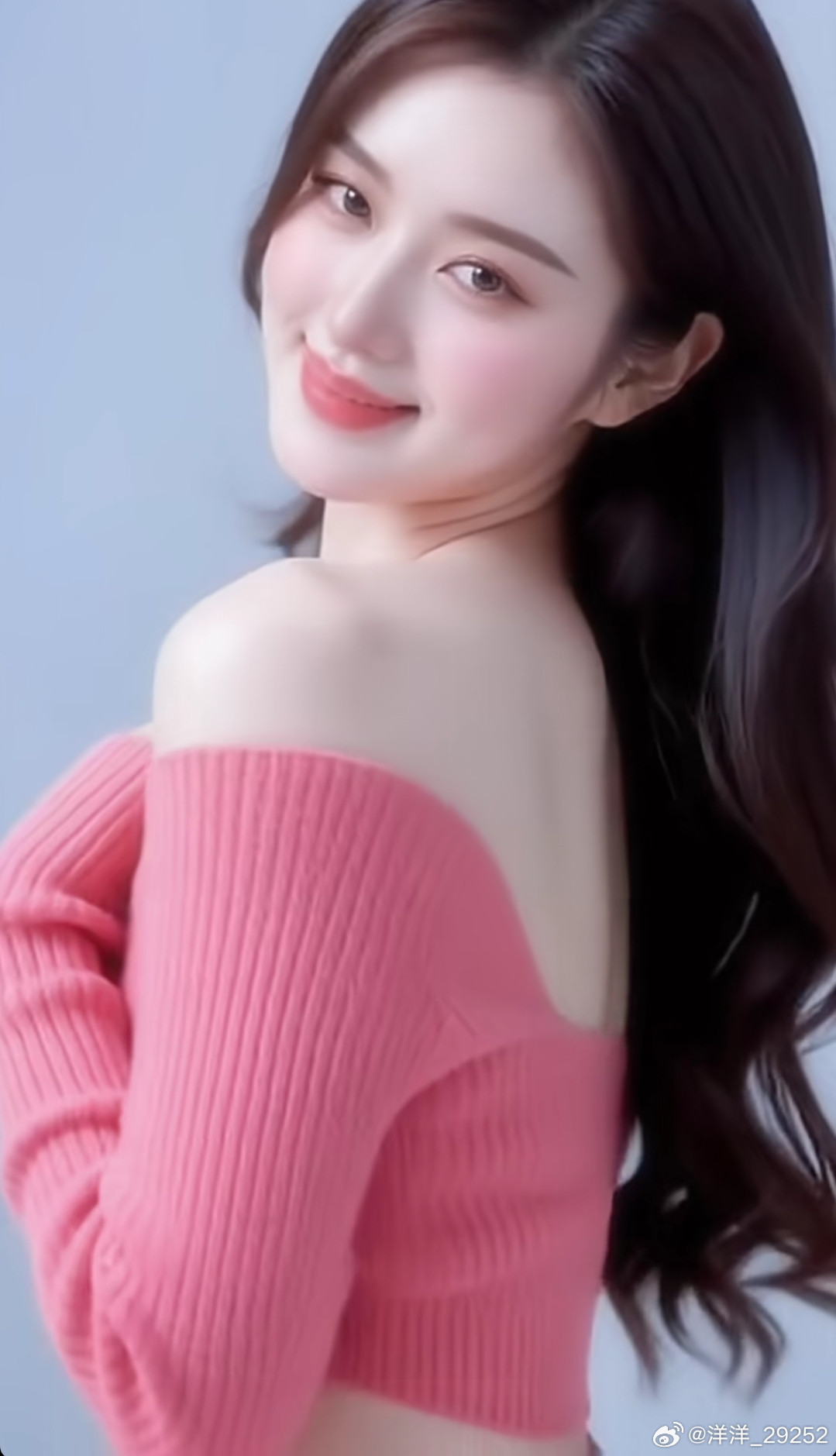 洋洋高锐“梦里有梦”◎八月荷花丛诗情画意浓◎小扣柴扉久山峦含晚霞◎出水芙蓉妞梦在