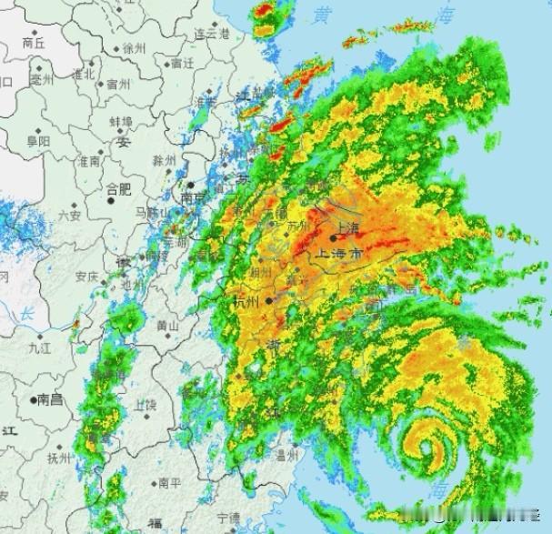 上海今天上午历史性发布了“暴雨红色预警”，为2013年来提高红色预警标准后首次。