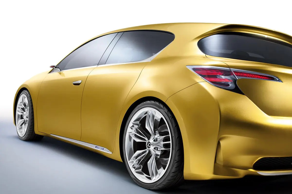 雷克萨斯LF-Ch​​​