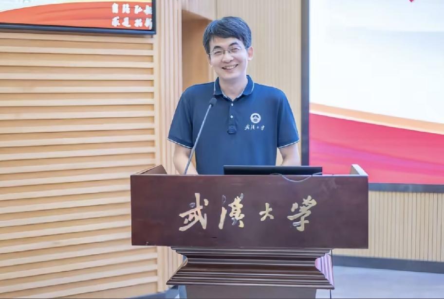 有人说付磊的老婆做得太绝情，一日夫妻百日恩，况且两个人还有两个孩子，不能因为付磊