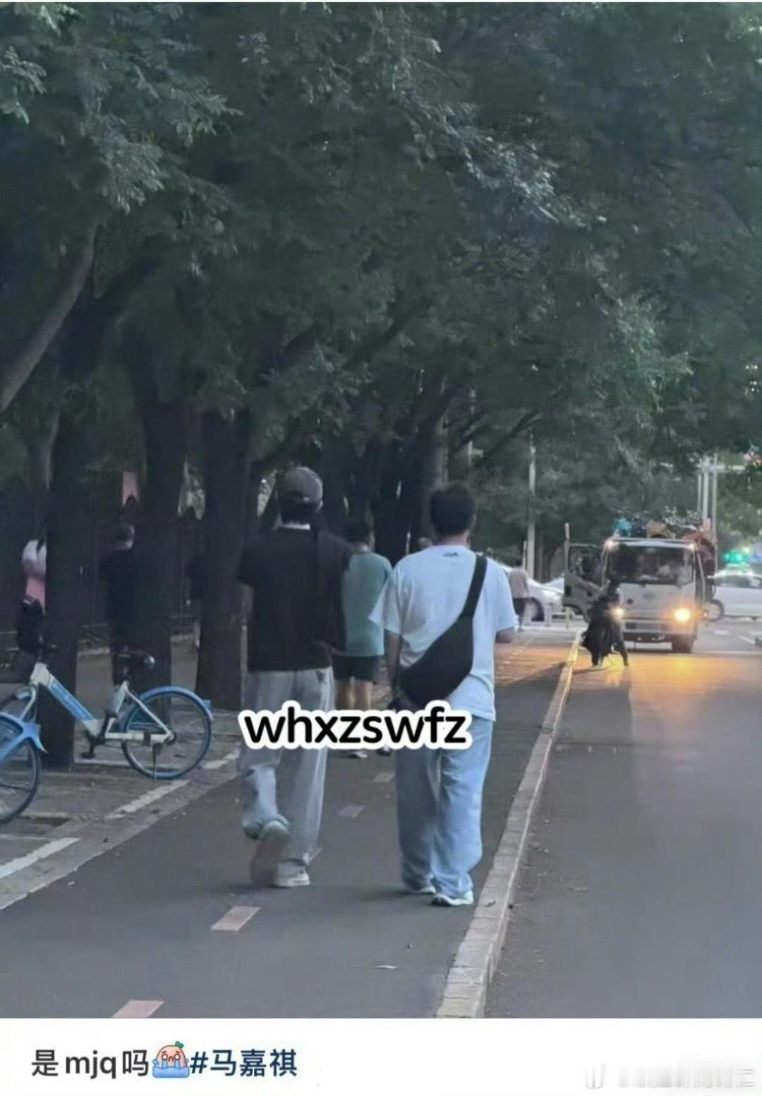 wtf怎么又在不知道的时候被偶遇了....​​​