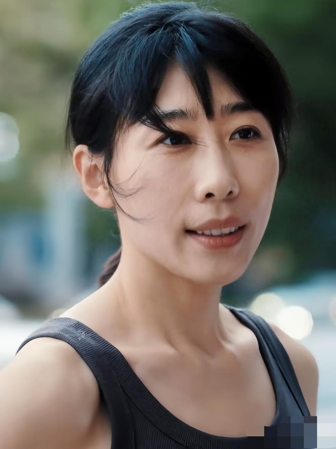 我同事去看了任素汐深圳演唱会，回来激动得语无伦次，他说，以后别再说任素汐不漂