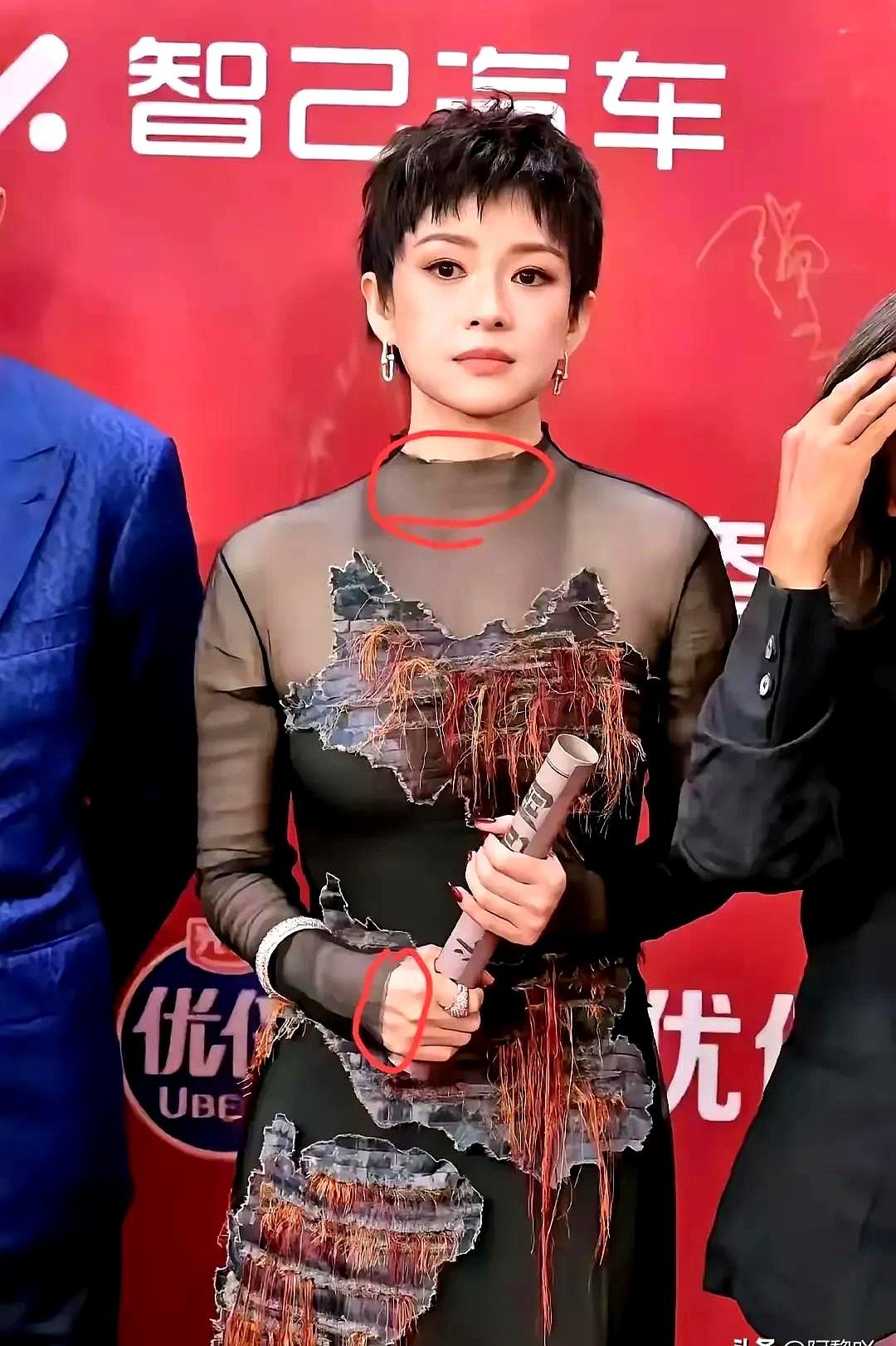 章子怡给所有成年女性上了一课！不是要选择适合自己的发型，也不是别总穿暗色系的
