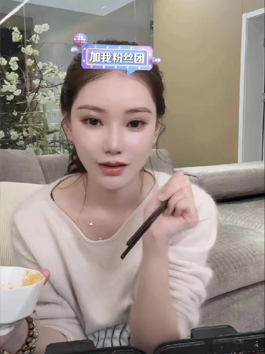 要我说，大S但凡能做到马筱梅的三分之一，当年也不至于和汪小菲离婚。大S和汪小