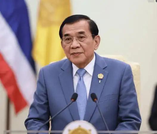 泰国伤透了心，开始靠近中国，这次泰柬冲突让泰国认清了自己的位置。泰国终于醒悟，跟