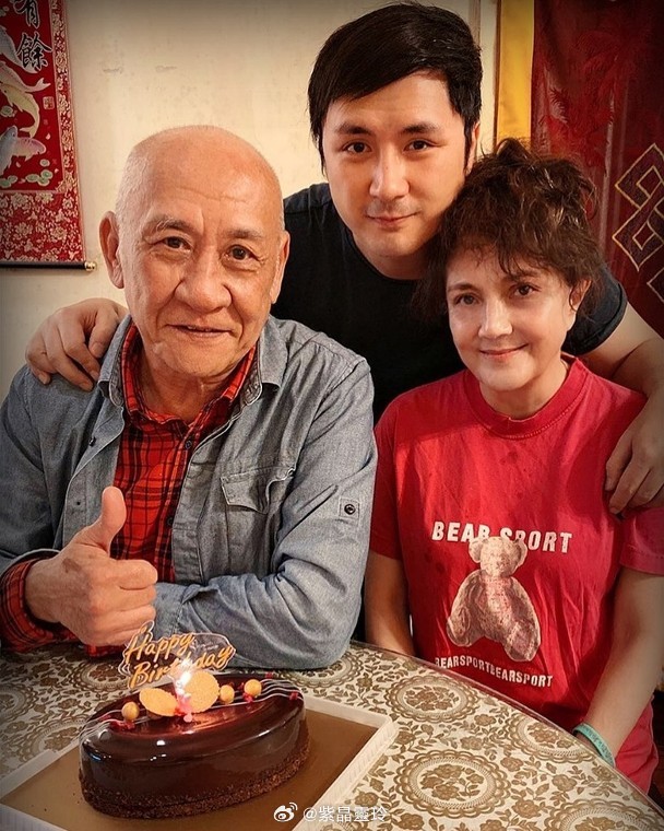 【On.cc】李泳豪喪母後首發聲　為流言蜚語解畫李家鼎前妻施明於3月21日因肺炎