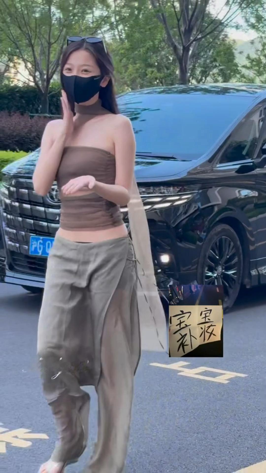 所有人补妆！哒哒哒