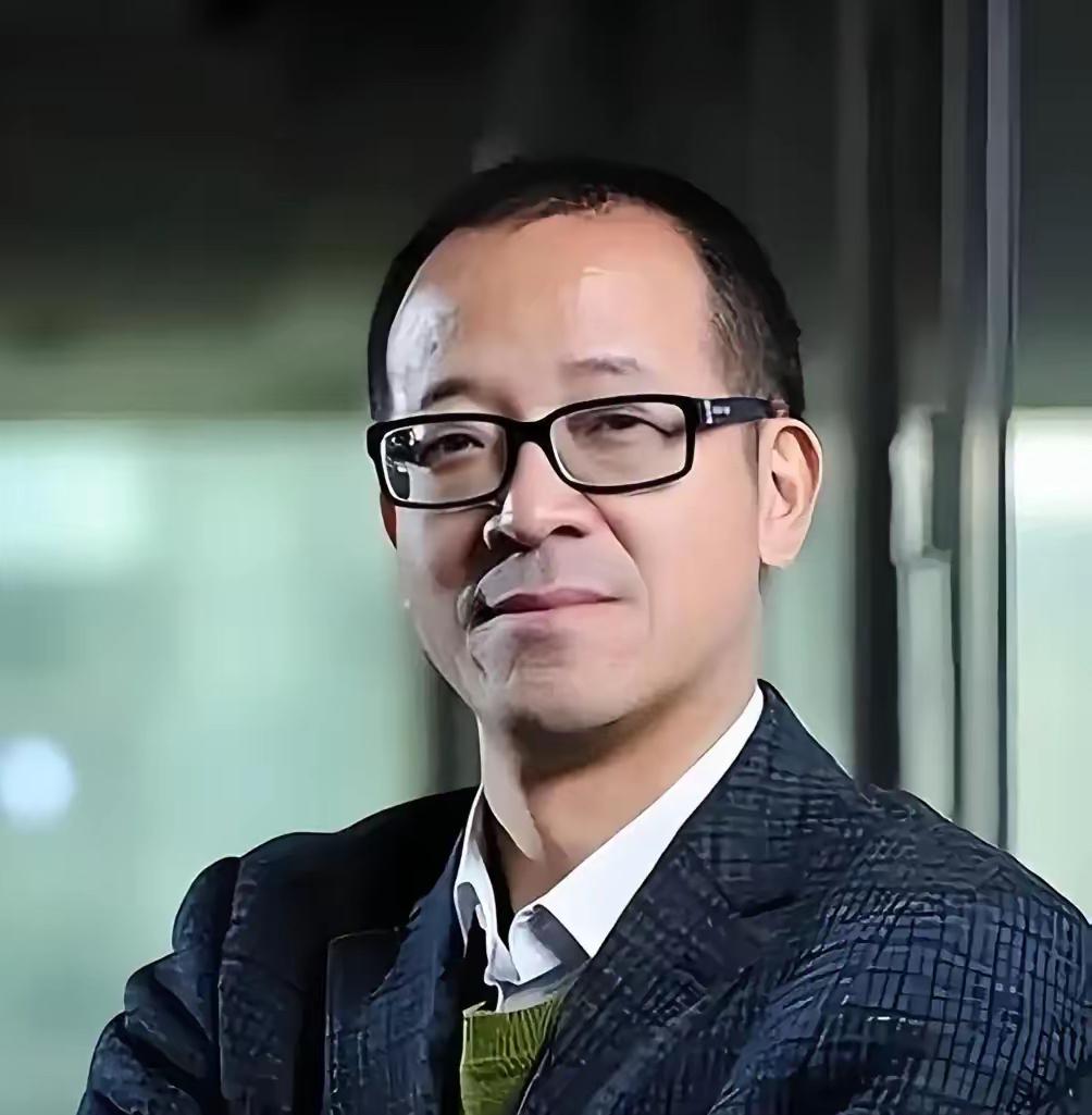 俞敏洪说：“我在北大知道的那些漂亮女生，最后生活都不怎么幸福，因为她们漂亮，因为