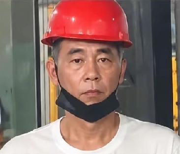陈祥禄与陈小春，长得像吗？个人认为，相似度80%！姓名：陈祥禄、陈泰铨年龄