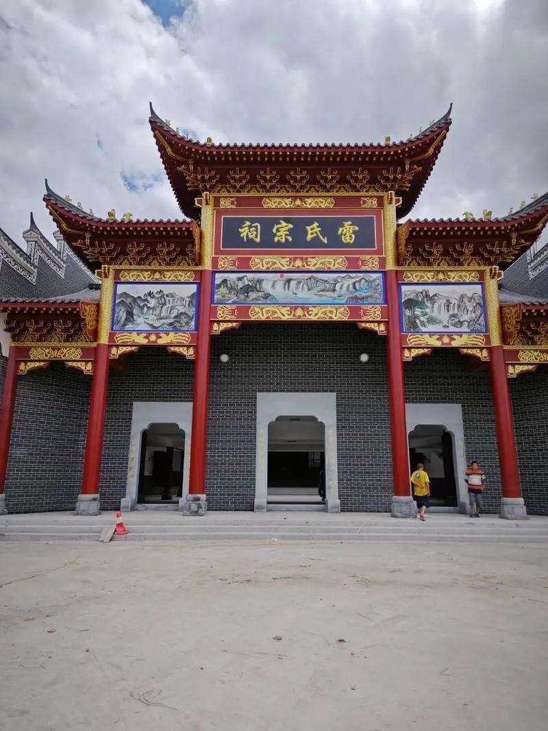 **为什么南方人打开老箱子，能翻出几百年的族谱；而很多北方人回头一看，连自己爷爷