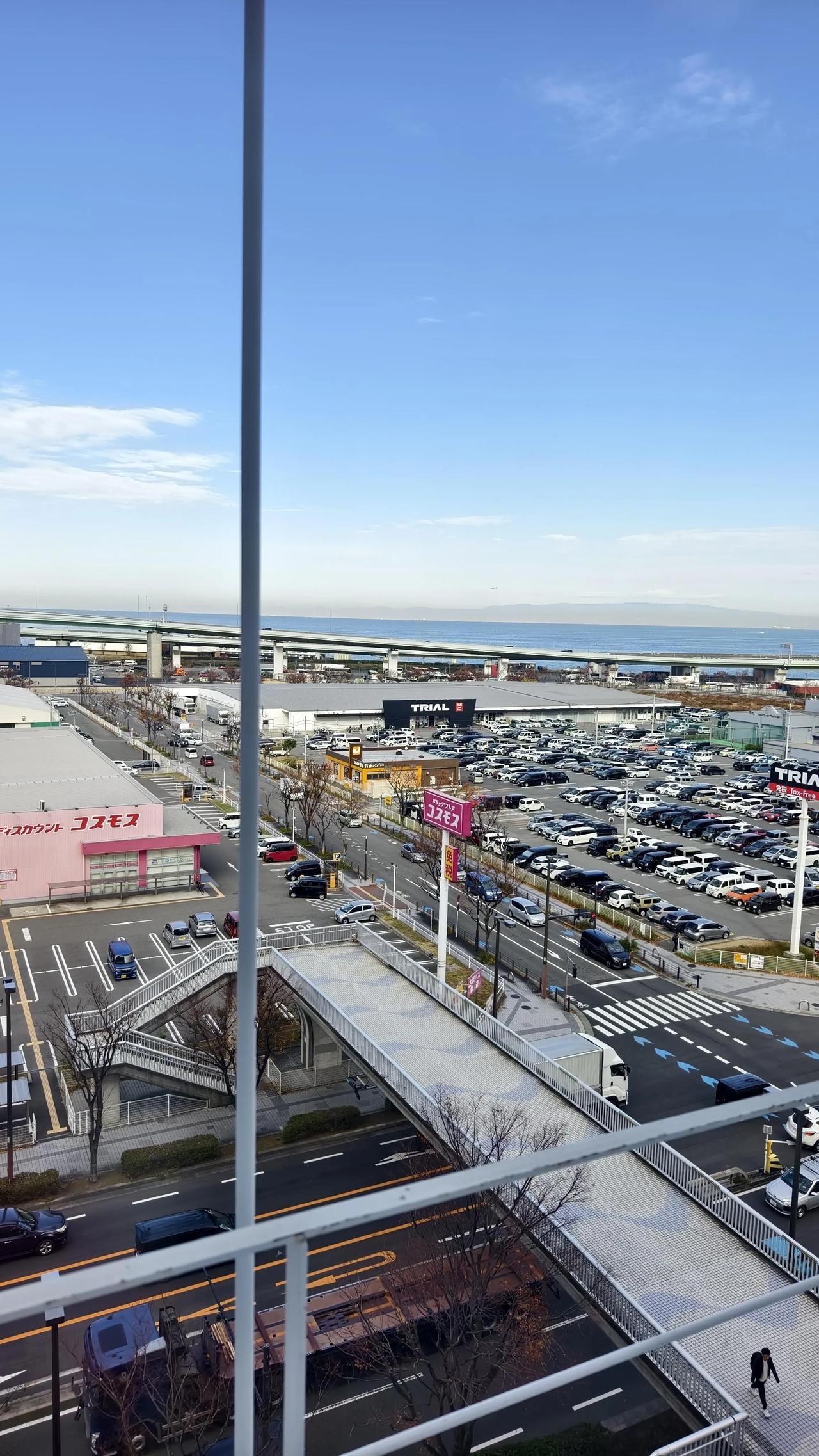 国内为啥没有24小时营业的大超市呀|||日本和美国人工都不算便宜吧？但是他们有t