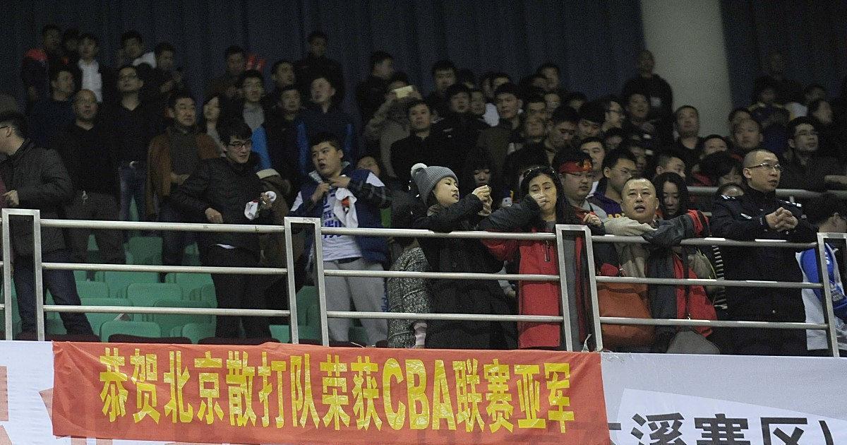 原哈尔滨市委书记张敬文在日本人的印刷厂里干了7年，有一天突然怒发如狂，把印刷厂的