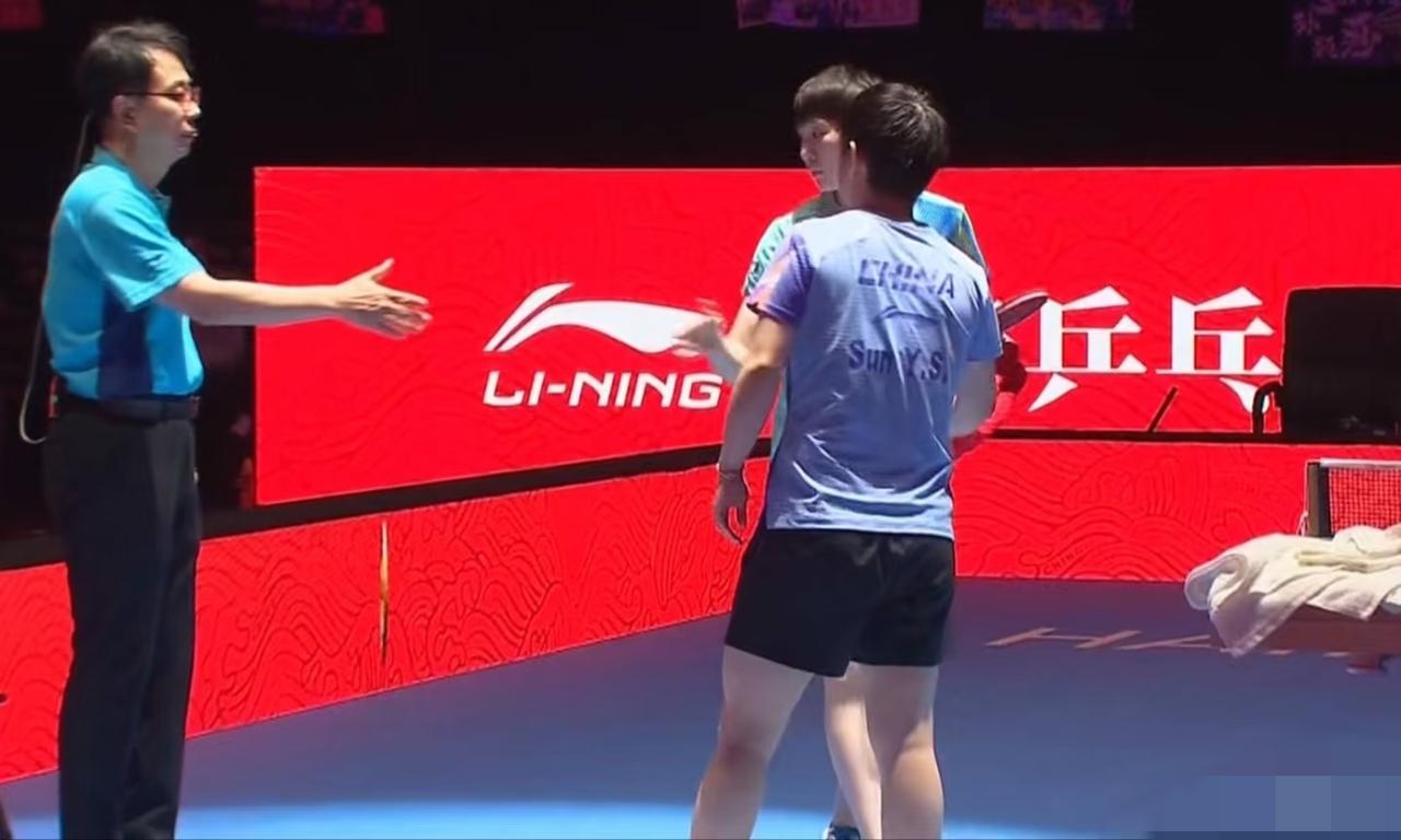 紧张了！只要给莎莎休息的时间，回来世一无人能敌。太棒了！看到10：10感觉就