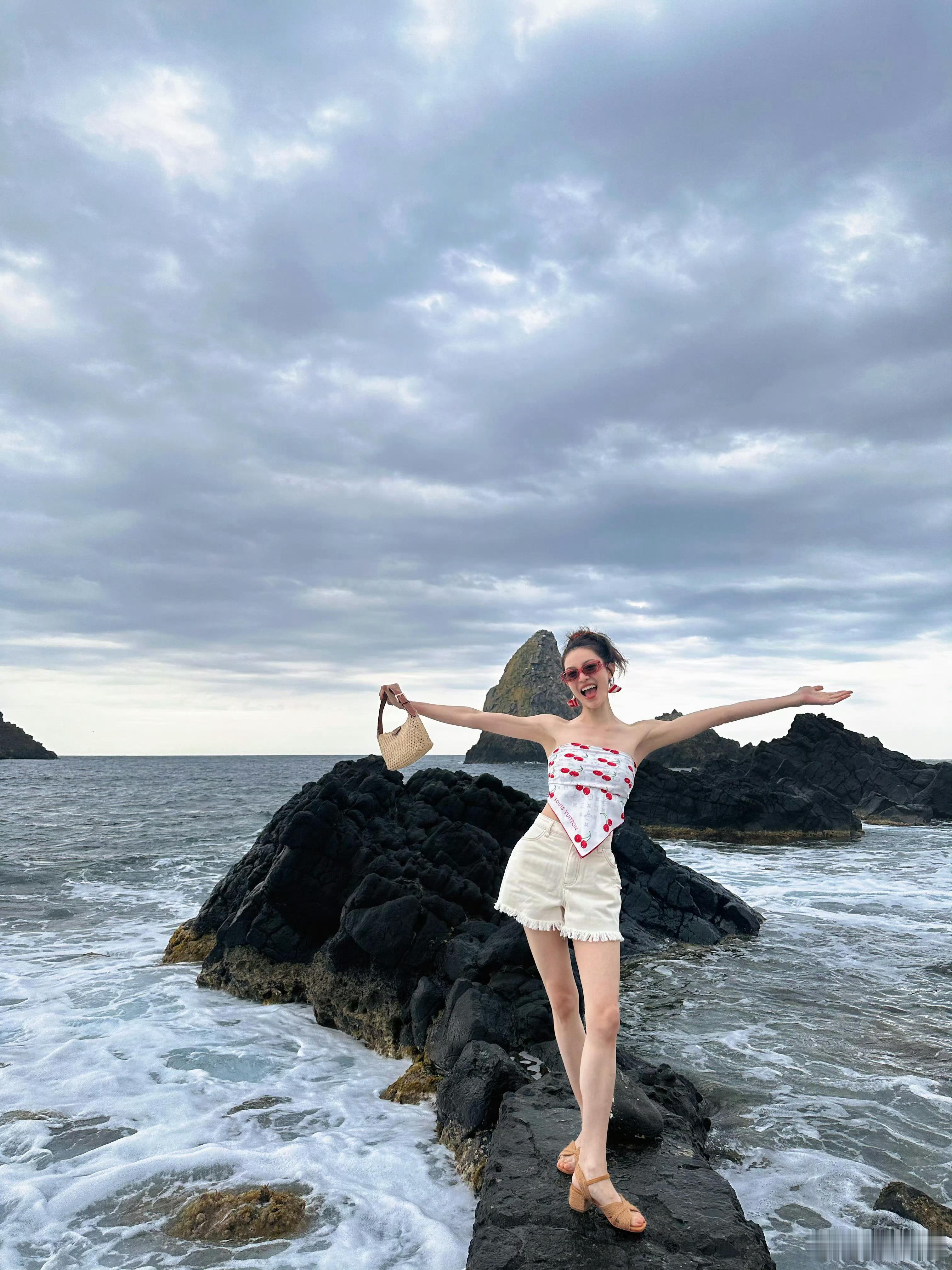钟楚曦西西里碎片🌊​​​