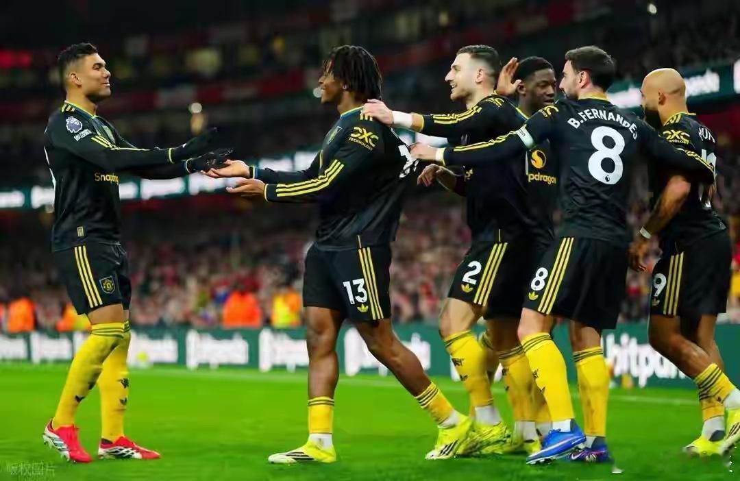 计划有变，准备夺冠！随着曼联3：2绝杀阿森纳，杀进前四，英超争冠形势发生新的变化