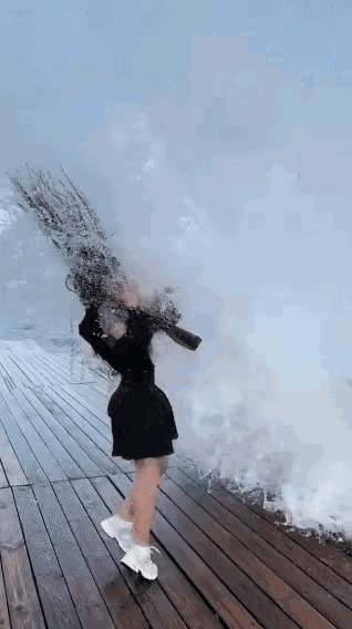 大海我来了，大海我又走了这就是缺少认知的后果吧