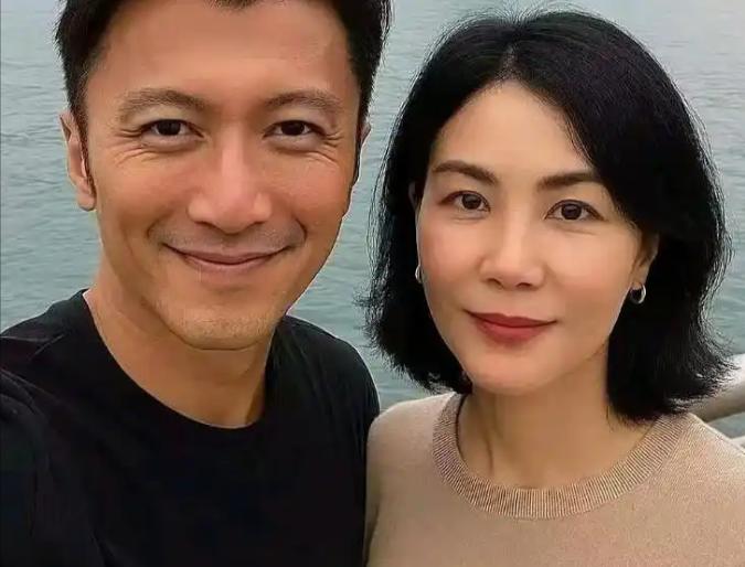 谢霆锋兜兜转转还是回到王菲身边，根本不是什么娱乐圈的意难平。说白了，除长得好看、