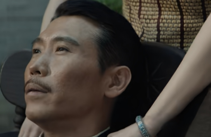 《归队》第21-22集预告，老汤已经娶媳妇了，他现在跟着肖铁林干，小贵被鬼子追的