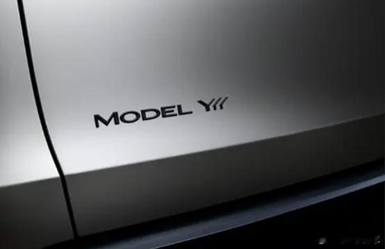 6座贴着理想i8定价，特斯拉ModelYL上市，升级了个寂寞8月19日，特斯