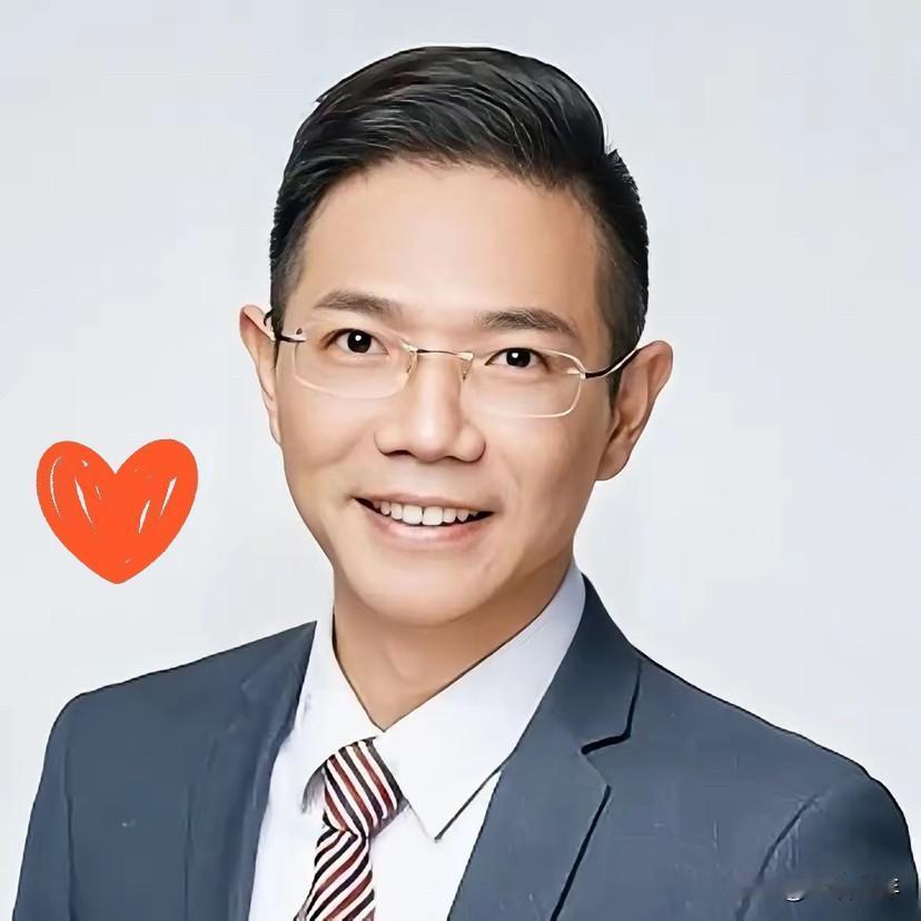 律师行业或将迎来变革？山西狗咬反杀案辩护律师李圣为，51岁，北京人，这