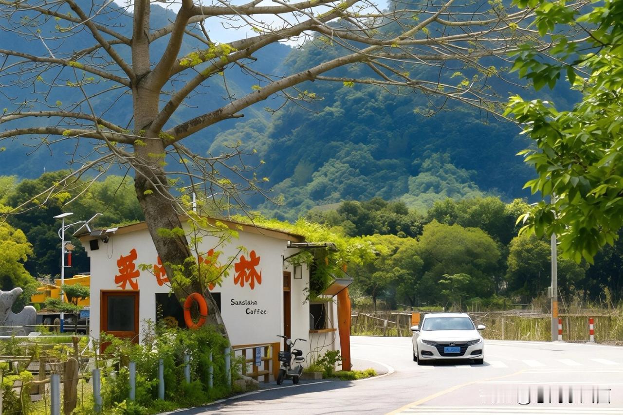 英德峰林：一幅流动的山水画卷英德市旅游英德的两日，是被绿色浸透的时光。