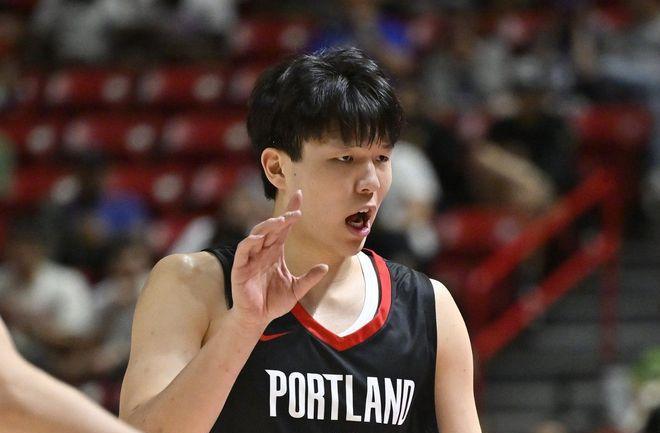 皇帝不急太监急，急也没啥用！中国可出了个球员去打NBA了，可了不得了，自豪感满