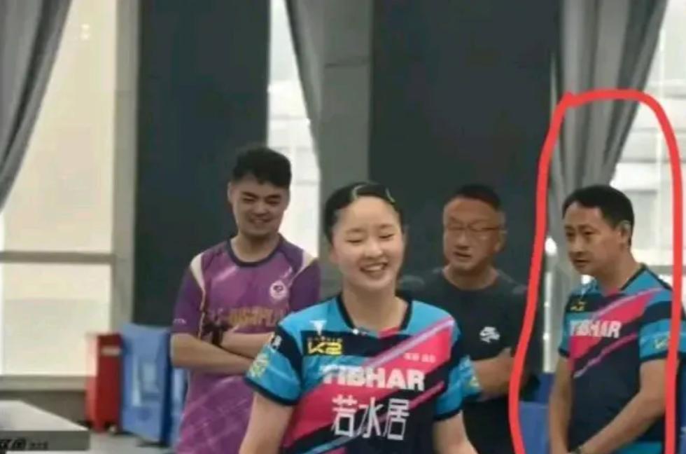 张本美和已经到四川了，她爸张本宇全程跟着，可谁能想到，张本宇回了自己老家，反倒没
