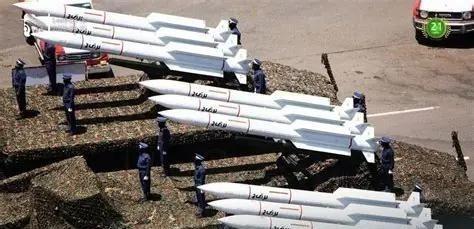 为什么美国敢对台湾军售，中国却不敢对胡塞军售？答案特简单，就说两点，美国敢卖武器