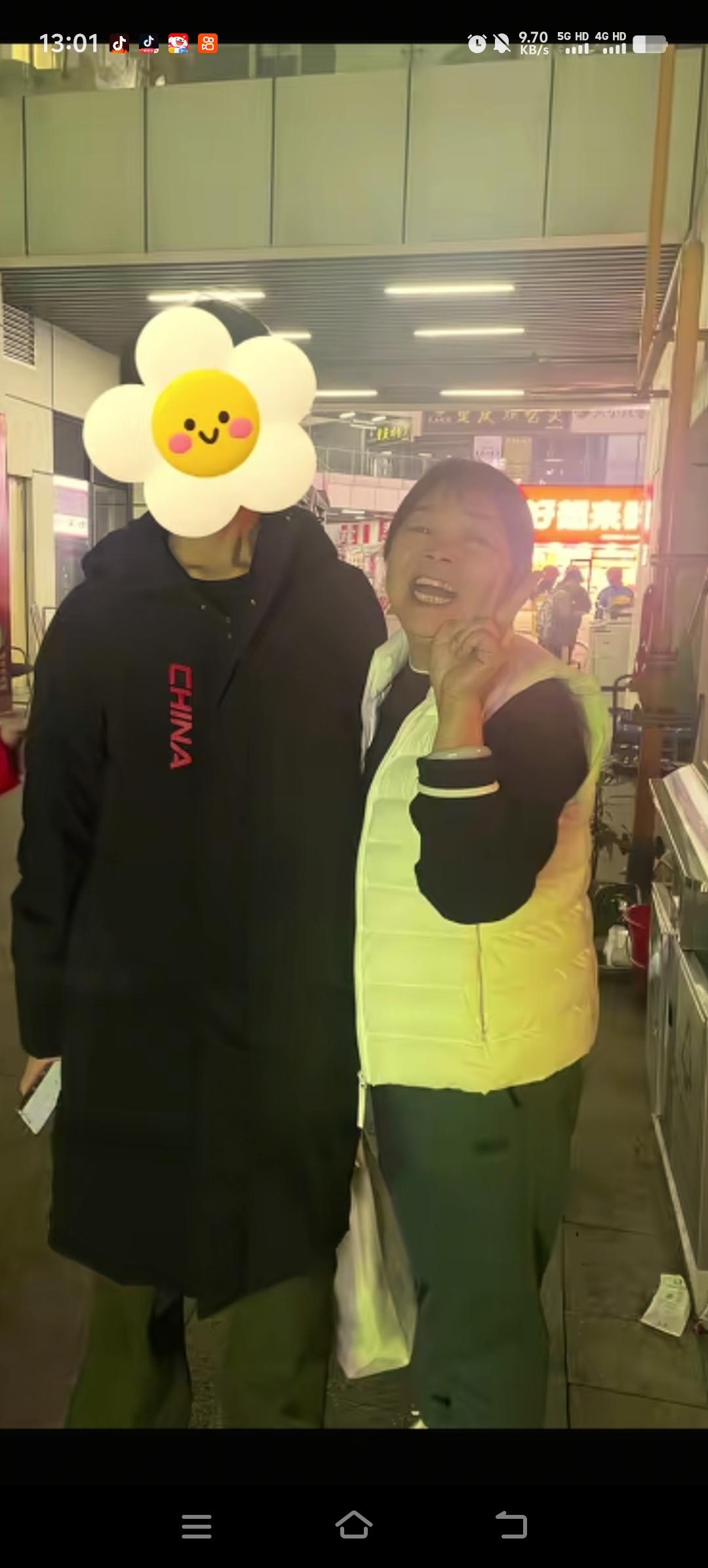 叶锐聪妈妈三天时间从广东出发杭州，又到达四川、重庆、云南，去四川看望了自己的儿子