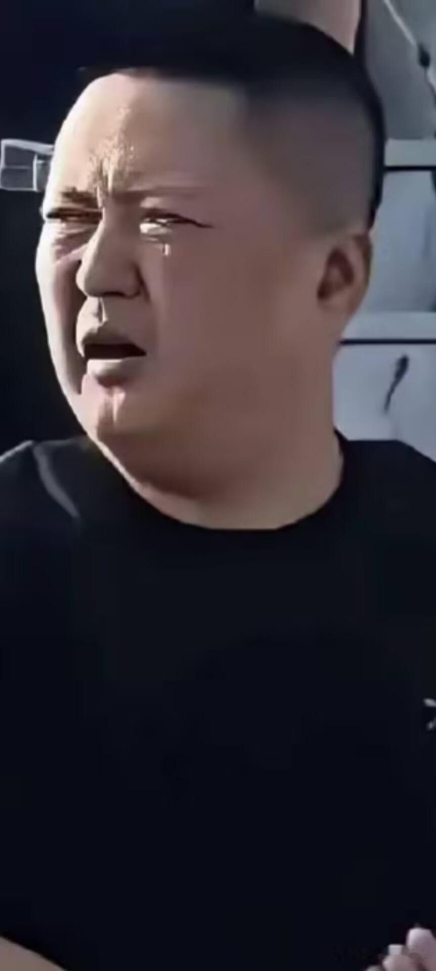 果然姜还是老的辣，我问我爸，欧某某真容被扒出来了，对他有什么影响吗？最多不就