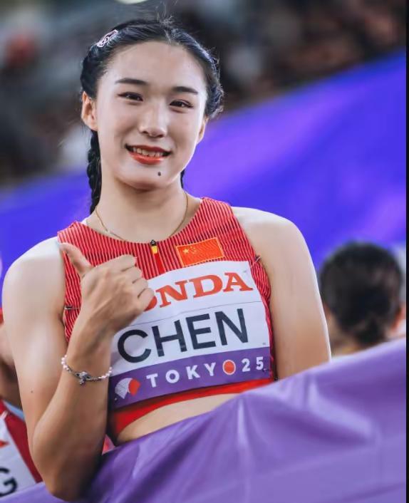 田径世锦赛结束，中国队成绩一般般，但在营销方面确实做的不错。特别是女子短跑项目，