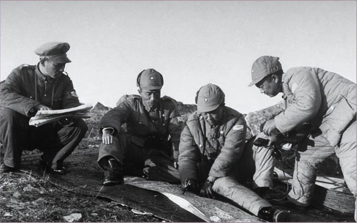 1938年，国军一团长廖运周发现友军遗弃的上万发炮弹，他没上报反而借来4门炮，一