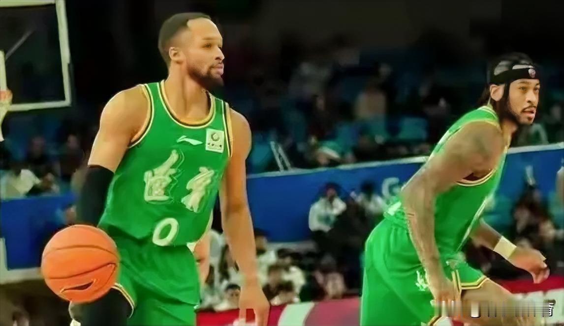 莫兰德有想法了。为什么说杰隆布朗不太适合辽篮，这个理由最有说服力。杰隆布朗加盟