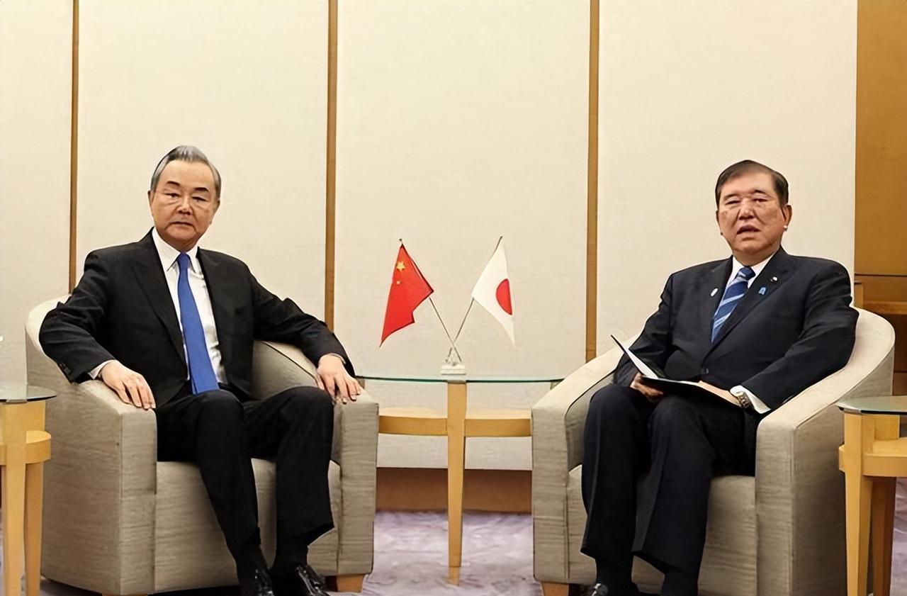 日本四次挑衅钓鱼岛！辽宁号亮剑，日方秒变“无头苍蝇”落荒而逃！2025年5