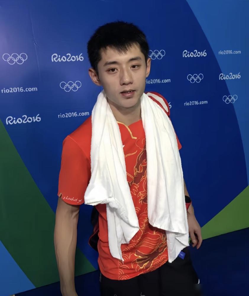 别划走！41岁张继科要搭王曼昱，冲2029全运混双？两人2018年曾搭档战