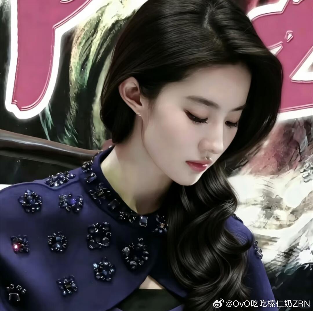 #刘亦菲##刘亦菲芭莎九月刊预告#​