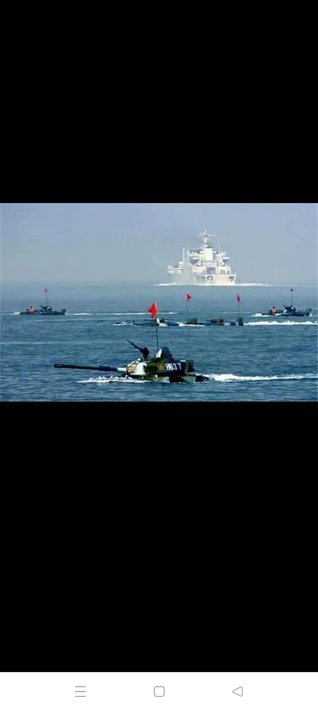 眼下最紧要的是尽快打造出更多的076、075两栖攻击舰和071登陆舰，使076的