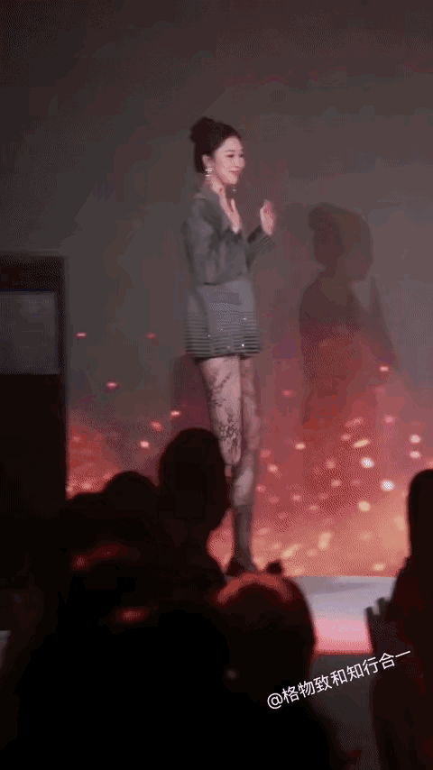 这双袜子应该很贵吧？大家怎么看？