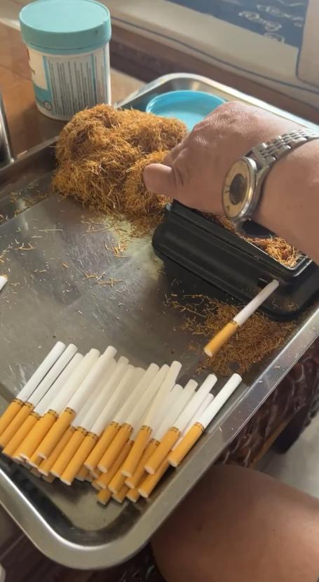 这次烟草公司真是自己给自己找麻烦了！搞了个什么“自毁营销”，硬生生把消失了三十多