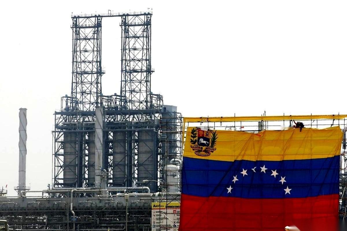 我今天看到一条新闻，差点把手机惊掉了。特朗普说，委内瑞拉“偷”了美国的石油。