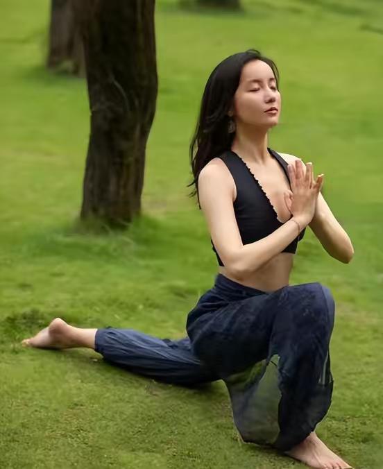 谁能想到啊！吕一和钱泳辰这对夫妻，简直把婚姻过成了谜！结婚10年，居然分居3年