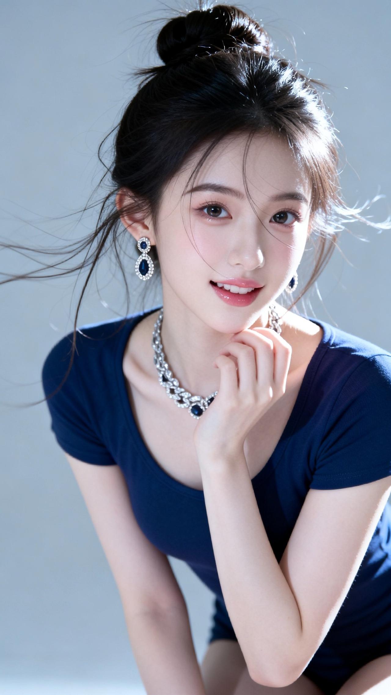 玉颜如花绽，笑语动春光缘于笑靥如花玉姿清漾玉肌颜玉容颜永远笑嫣如花。