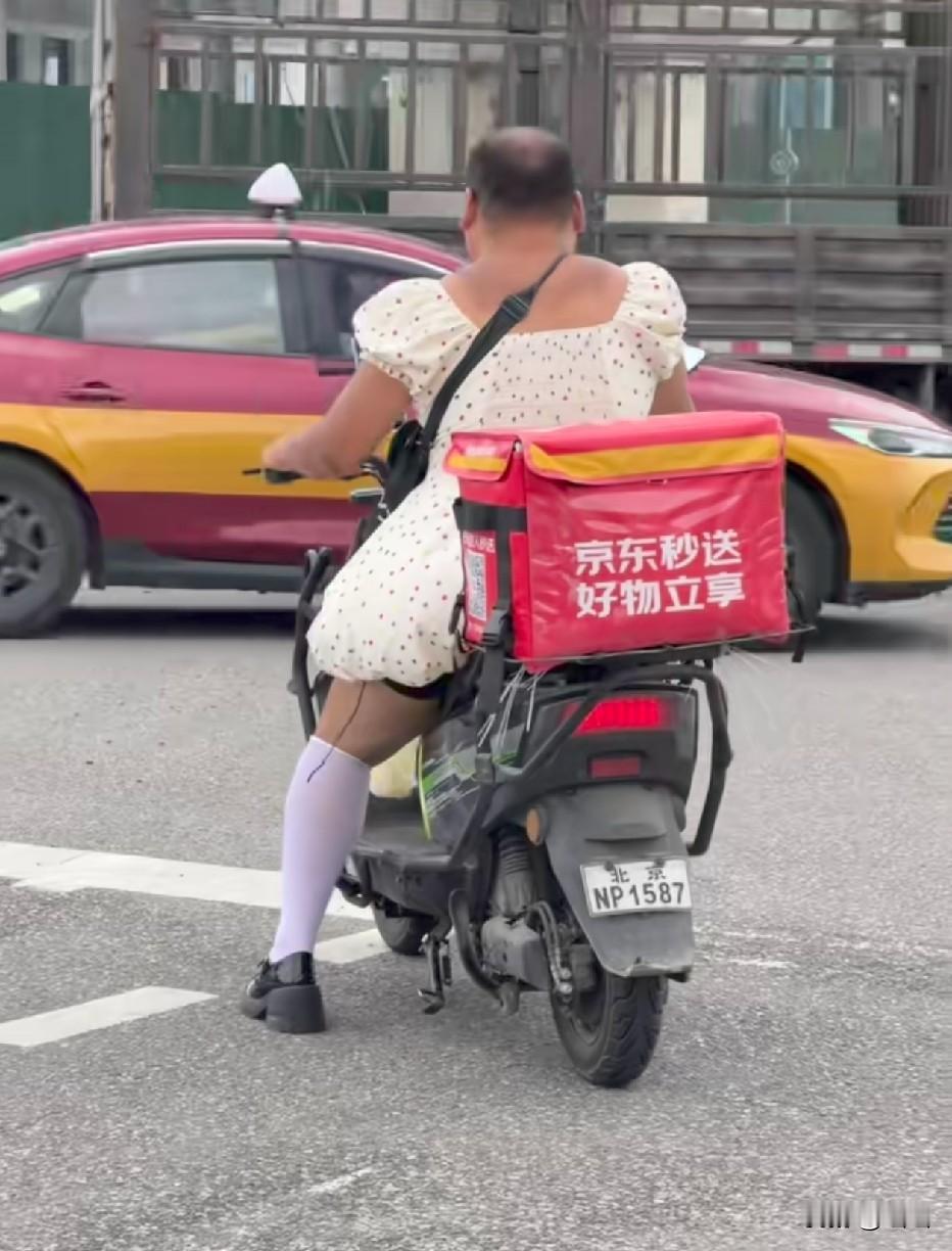 我感觉他送的外卖我都不想吃了